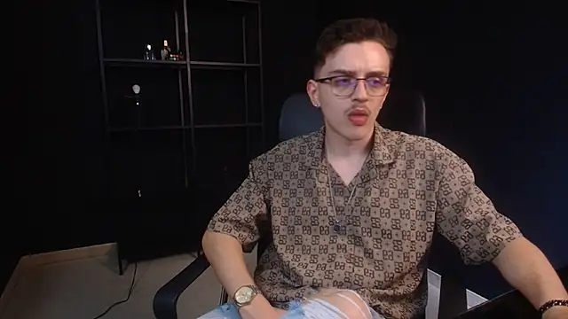FelixStarkkn Webbikameraesitys