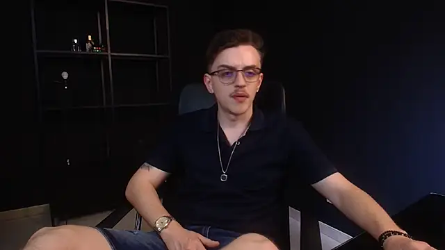 XXX chat uživo modela FelixStarkk