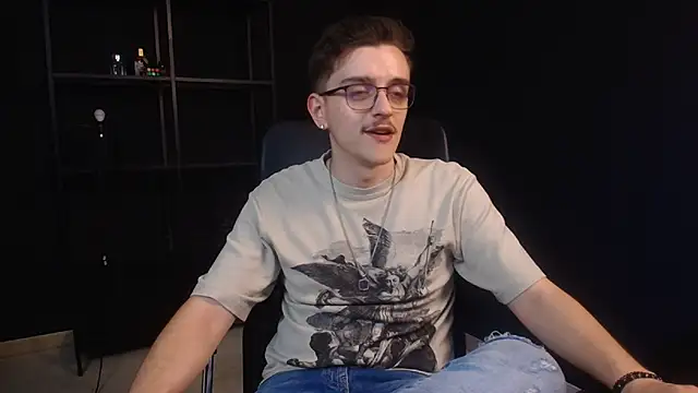 Pokazy przed kamerką – FelixStarkk