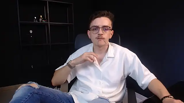 FelixStarkk 在線直播表演