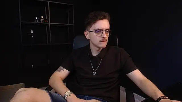 FelixStarkk 在線直播表演