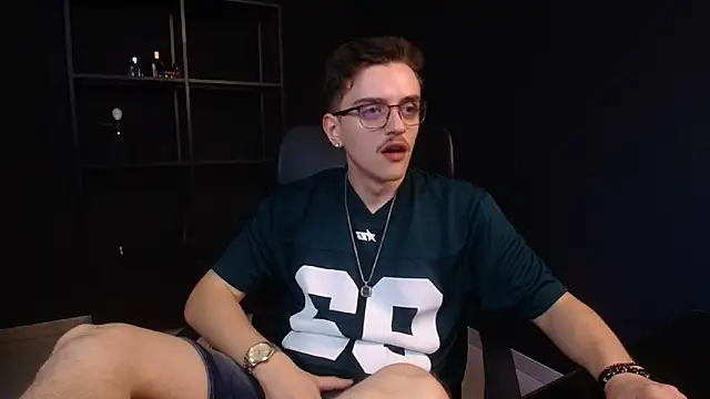 FelixStarkk Pertunjukan Webcam