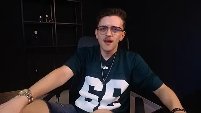 FelixStarkk Pertunjukan Webcam