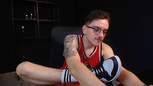 FelixStarkk webkamerás műsora