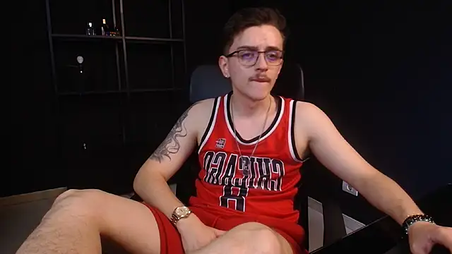 FelixStarkk Шоу с уебкамера