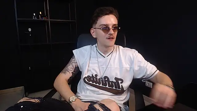 FelixStarkk Pertunjukan Webcam