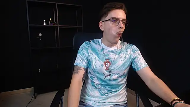 عرض كام FelixStarkk