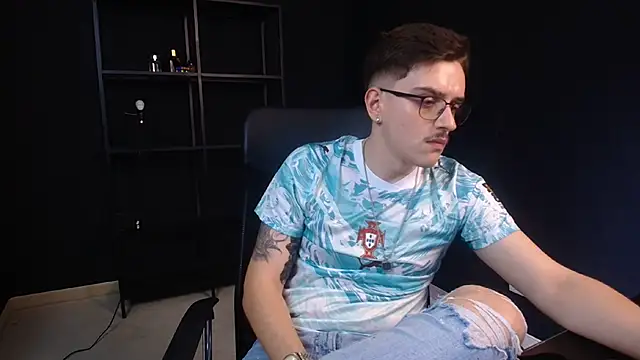 عرض كام FelixStarkk