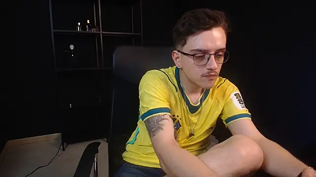 FelixStarkk: вебкам-шоу