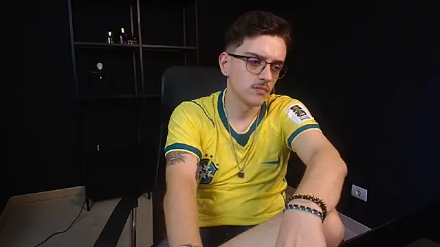 Show de FelixStarkk na webcam