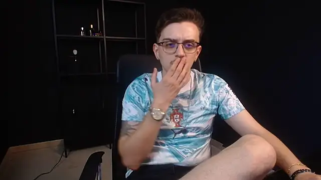 FelixStarkk 在線直播表演