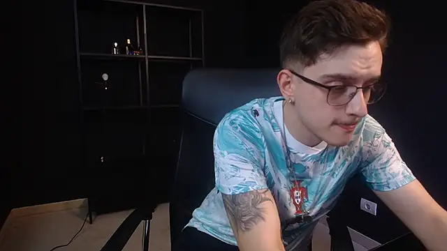 عرض كام FelixStarkk