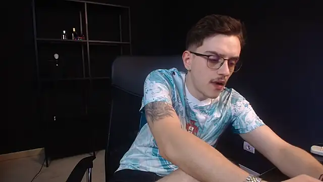 عرض كام FelixStarkk
