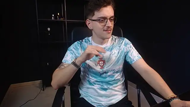 FelixStarkk Show Webcam
