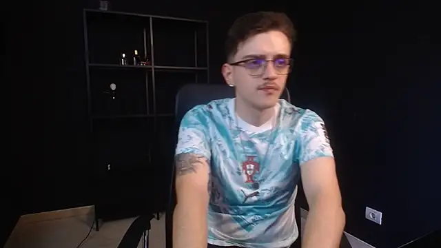 عرض كام FelixStarkk