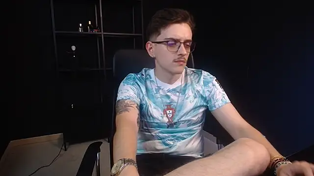 FelixStarkk – Kamerová šou