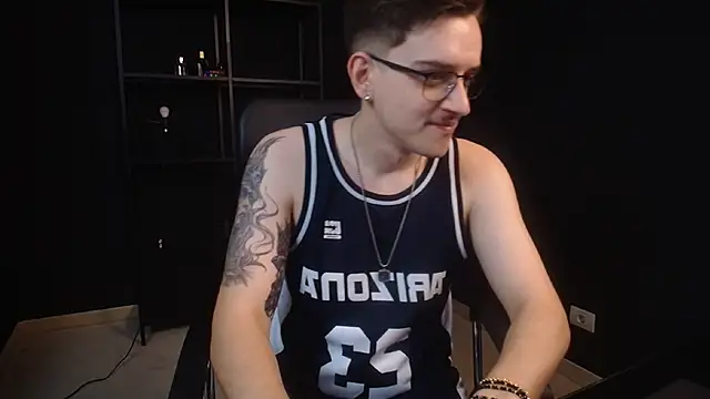 Вебкам-шоу FelixStarkk