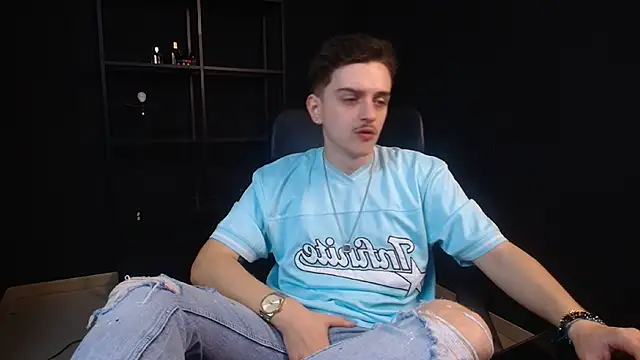FelixStarkk Pertunjukan Webcam