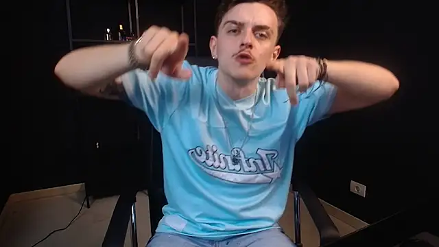 FelixStarkk's Webcam Show