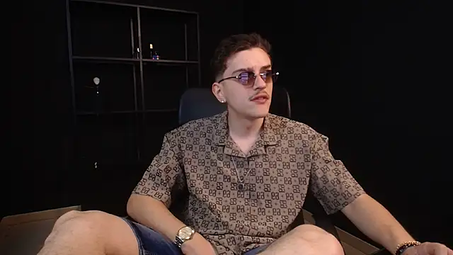 FelixStarkk webkamerás műsora