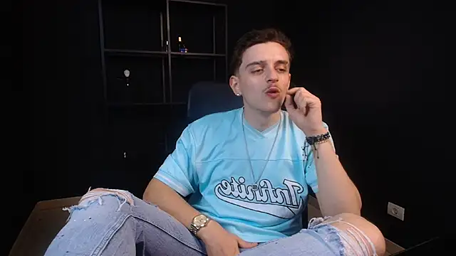 Pokazy przed kamerką – FelixStarkk