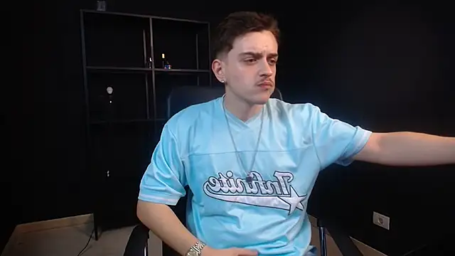 FelixStarkk Adlı Modelin Web Kamerası Şovu
