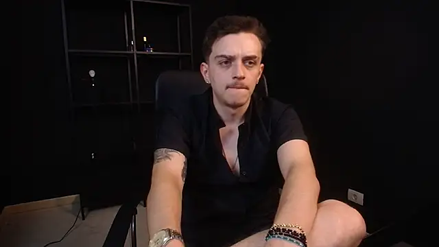 FelixStarkk élő XXX-chatje