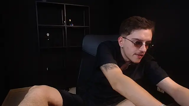 FelixStarkk Live XXX-chat