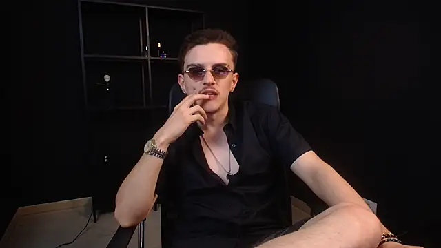 FelixStarkk's Live XXX Chat