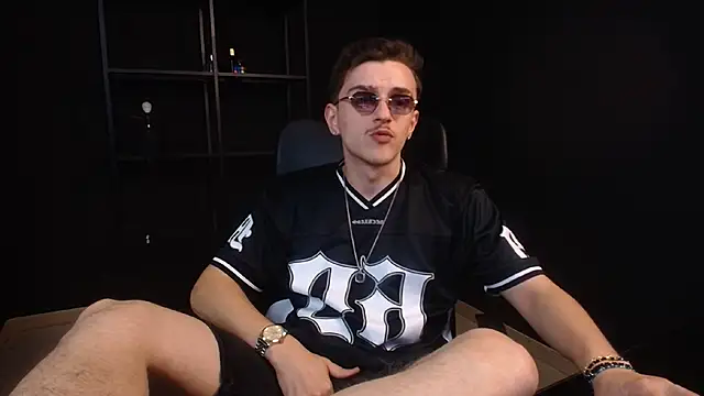 FelixStarkk 在線直播表演