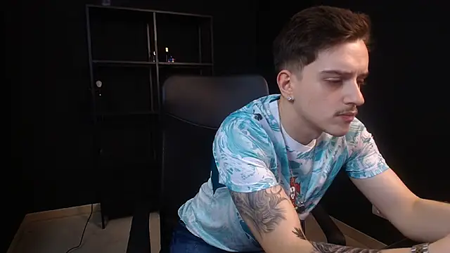 FelixStarkk Pertunjukan Webcam