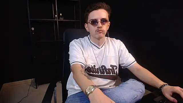 FelixStarkk Adlı Modelin Web Kamerası Şovu