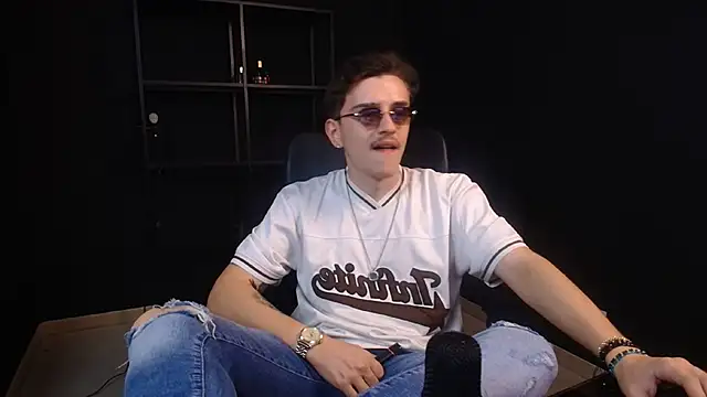FelixStarkk Adlı Modelin Web Kamerası Şovu