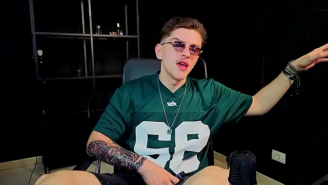 عرض كام FelixStarkk
