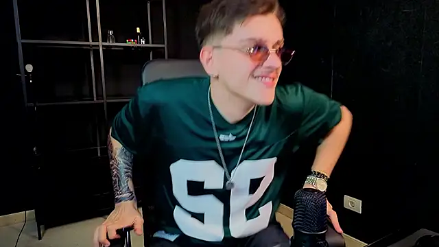 FelixStarkk Show Webcam