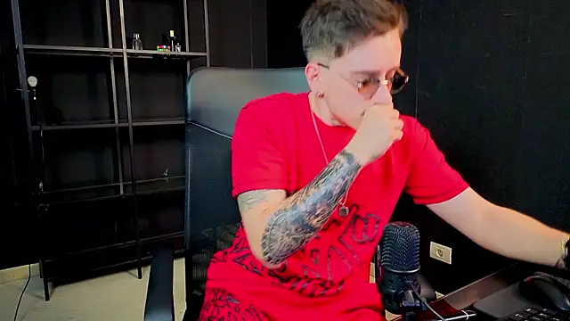 FelixStarkk Pertunjukan Webcam