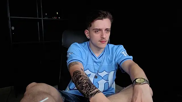 FelixStarkk Pertunjukan Webcam