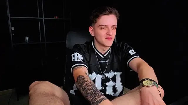 FelixStarkk Pertunjukan Webcam