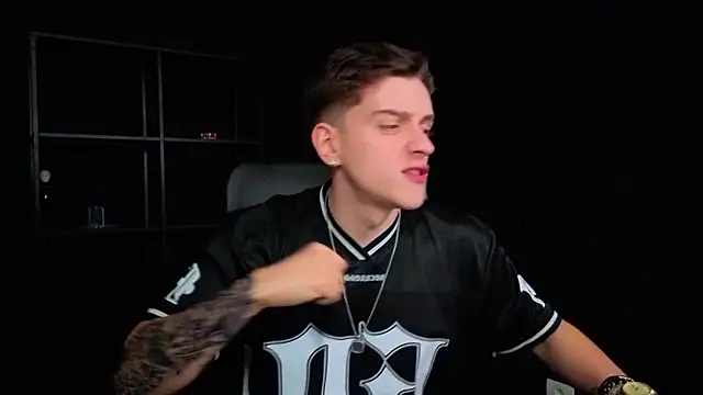 FelixStarkk webcam show