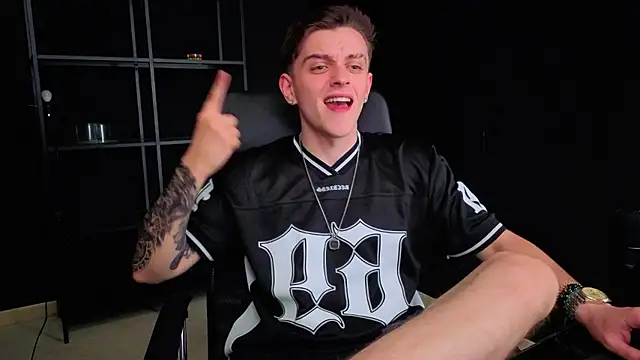 FelixStarkk Pertunjukan Webcam