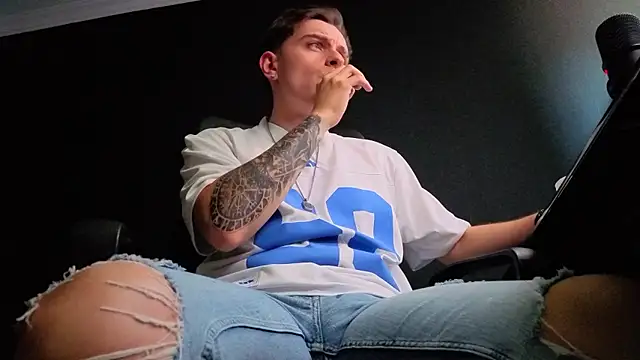 FelixStarkk webcam show
