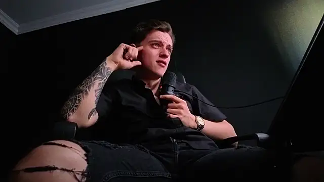 FelixStarkk 网络视讯表演