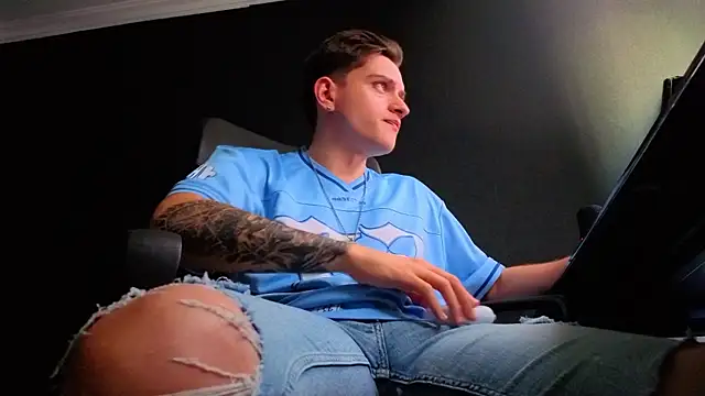 Show de FelixStarkk na webcam