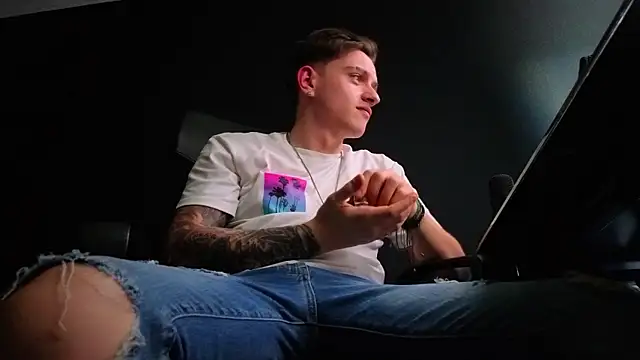 FelixStarkk – Kamerová šou