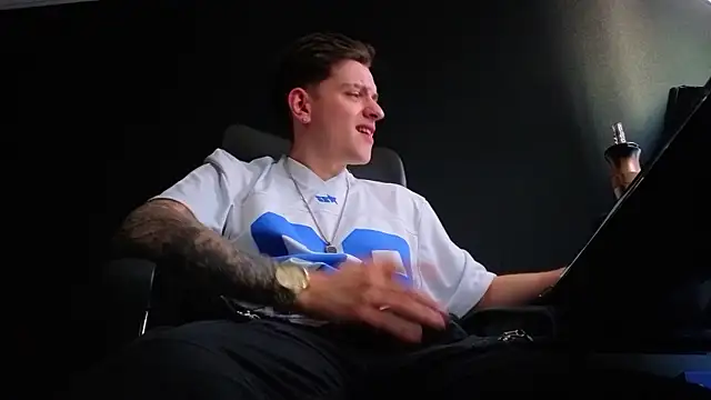 FelixStarkk Webcamshow