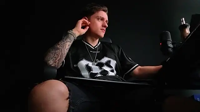 Вебкам-шоу FelixStarkk