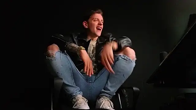 FelixStarkk 在線直播表演