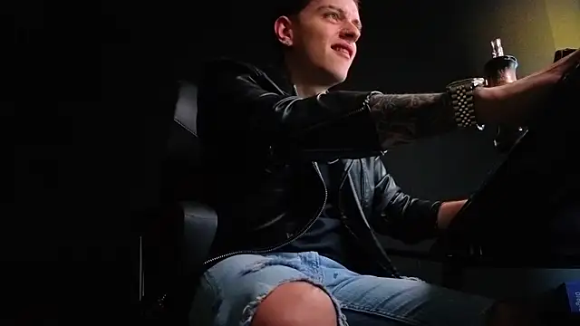FelixStarkk webkamerás műsora