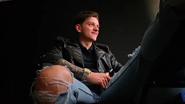 Show modela FelixStarkk na web-kameri