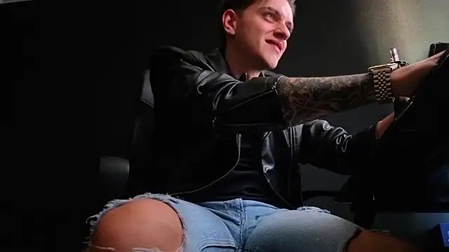 Show modela FelixStarkk na web-kameri
